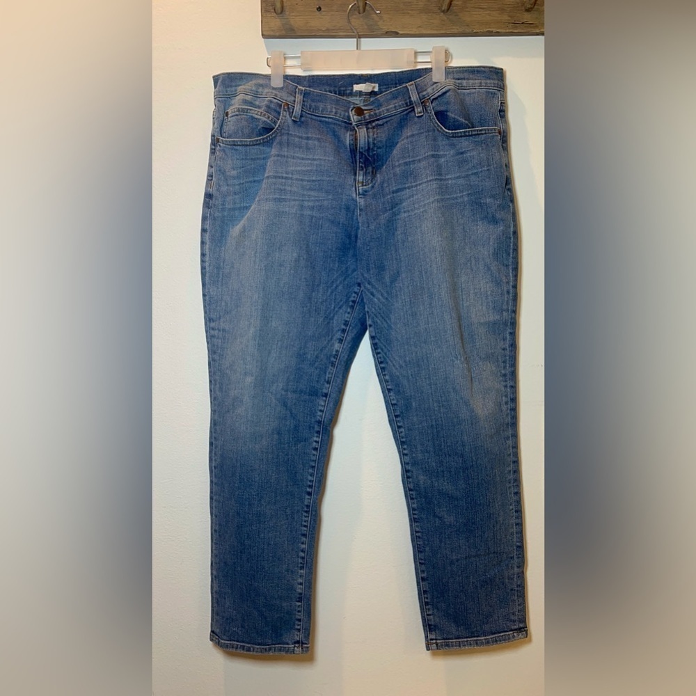 Eileen Fischer Mid Rise Straight Jean size 16